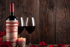 Can red wine still drink after its expiration date?