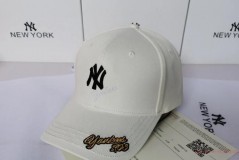 What brand of baseball cap is good?