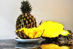 Is pineapple high in calories?