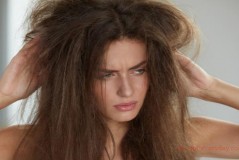 Precautions for hair split ends