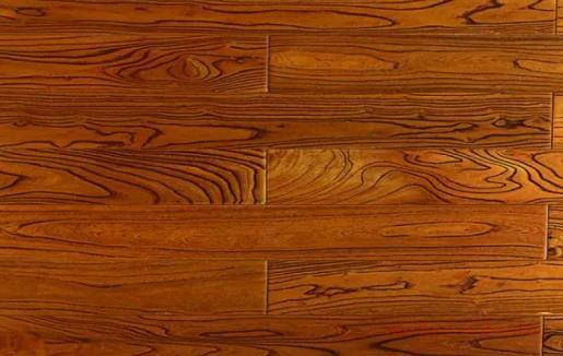 How to polish wood floors1