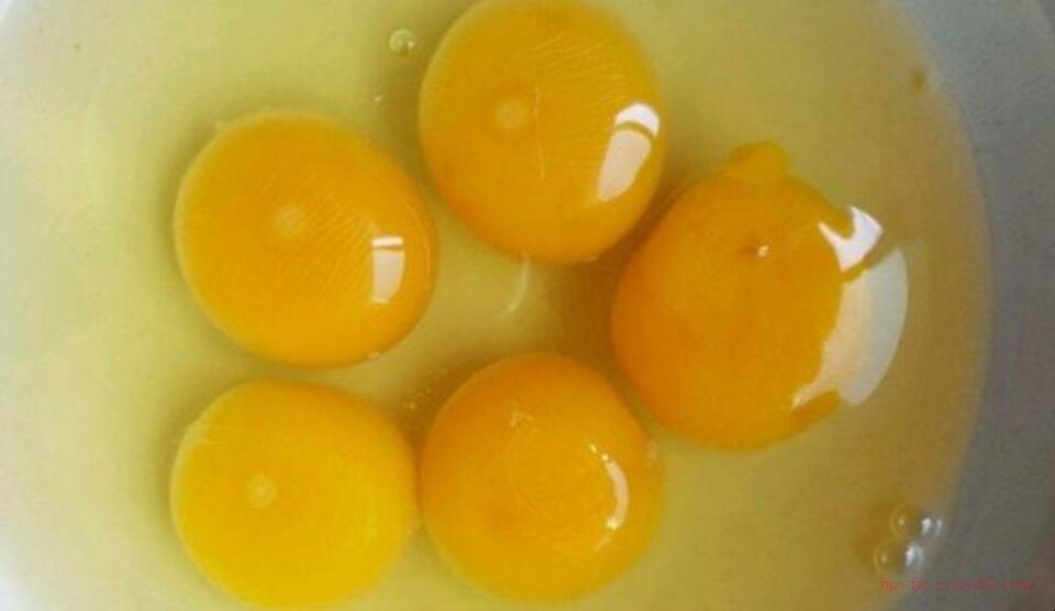 What are the benefits and functions of boiled eggs?1