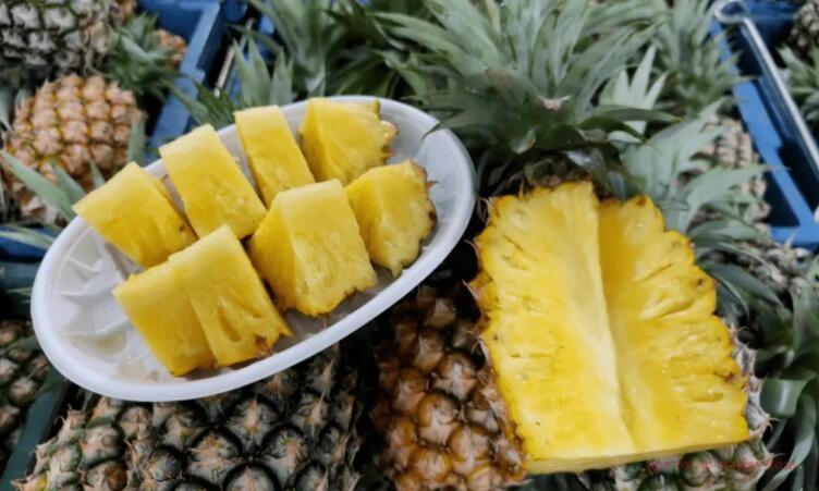 Will you get inflamed if you eat too much pineapple?1